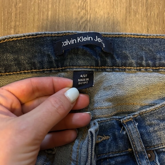 Calvin Klein Jeans - Picture 5 of 10